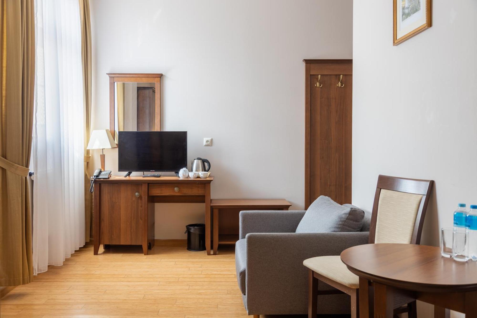Hotel Kresowiak Siemiatycze Buitenkant foto
